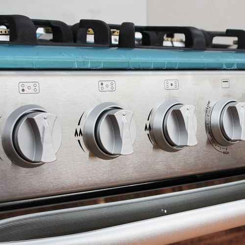 SMART TECHNOLOGY Cuisinière à Gaz 5 feux