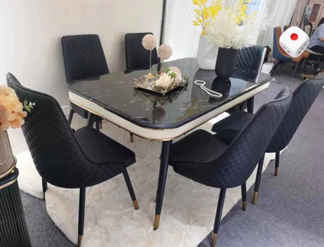 Table à manger marbres