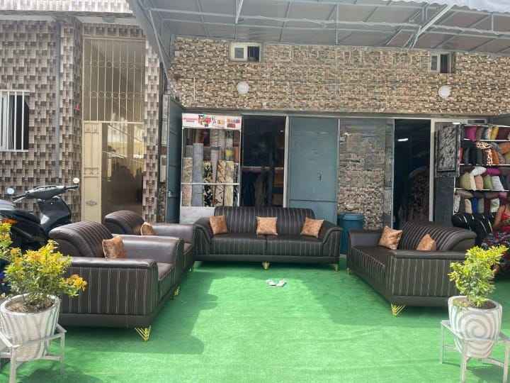 Salon 7 places